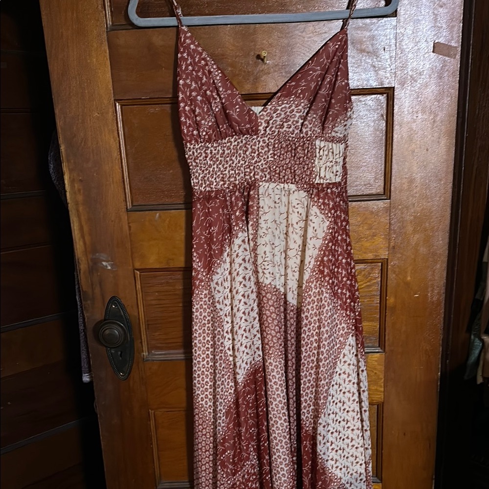 Elegant Red and Cream Women's Dress